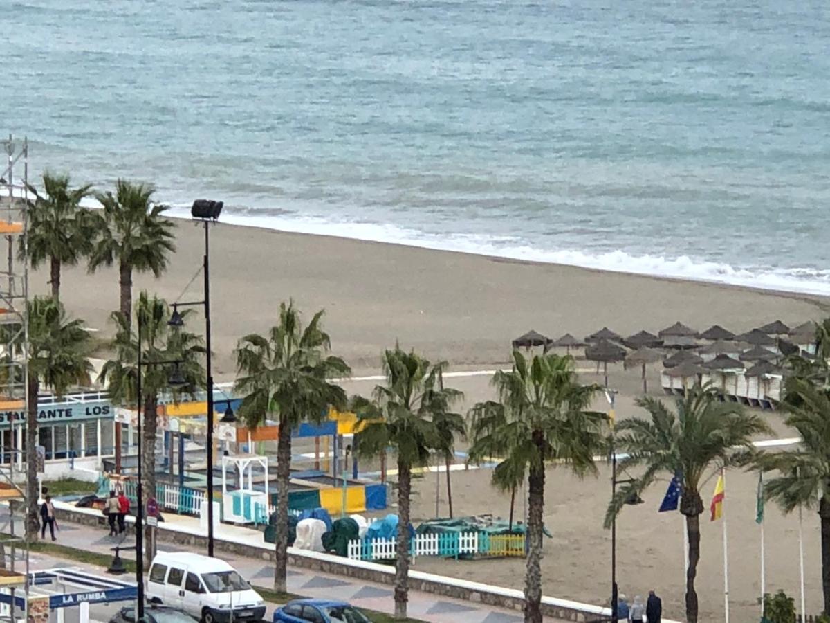 Torremolinos, Playa Del Bajondillo, Primera Linea Luaran gambar